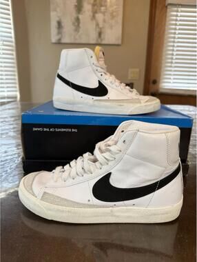 Nike 2023 Blazer Mid '77 Vintage 'White Black' (CZ1055-100)- Size 7.5